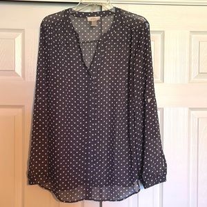 LOFT Semi-Shear Long Sleeve Blouse - Large
Grey with white polkadots